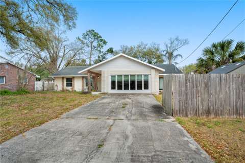 132 Alachua Drive, home for sale on Alachua Drive