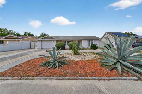 10841 Piccadilly Road, pool for sale in Port Richey