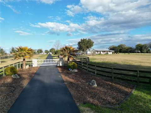 12895 NW Gainesville Road, luxury home for sale in Reddick