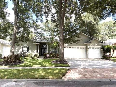 2203 Valrico Forest Drive, home for sale in Valrico 33594