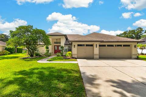 16506 Longleat Drive, pool for sale in Lutz