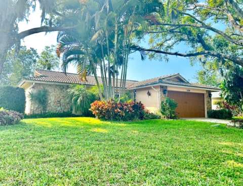 1529 E Dorchester Drive, home for sale on E Dorchester Drive