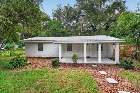 520 SE 5Th Street, home for sale in Williston 32696