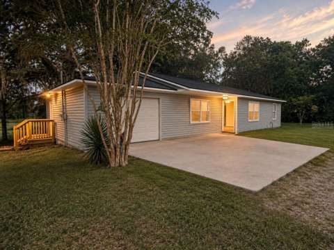 8577 NE 157Th Court, home for sale in Silver Springs 34488