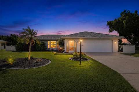 302 Degas Drive, pool for sale in Nokomis