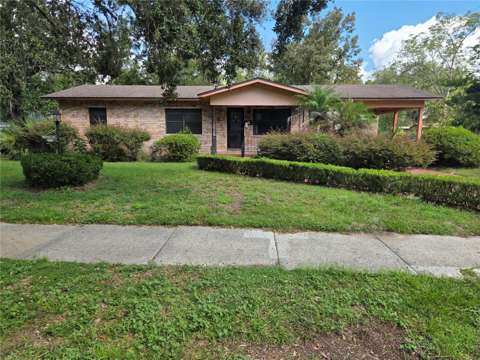 2212 NE 8Th Avenue, 4-bedroom for sale in Gainesville
