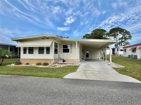 151 Hibiscus Way, gated community for sale in Leesburg