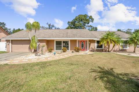 4502 Mohican Trail, pool for sale in Valrico