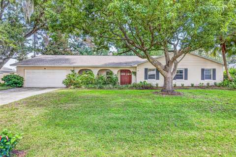 301 Valencia Court, home for sale in Winter Garden 34787