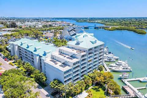 399 2Nd Street #416, waterfront for sale in Indian Rocks Beach
