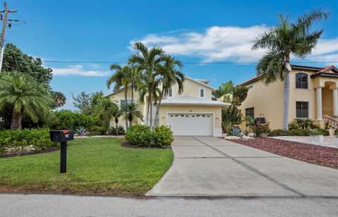 182 Island Circle, home for sale on Island Circle