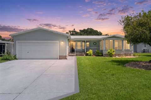 705 Oak Boulevard, home for sale in Wildwood 34785
