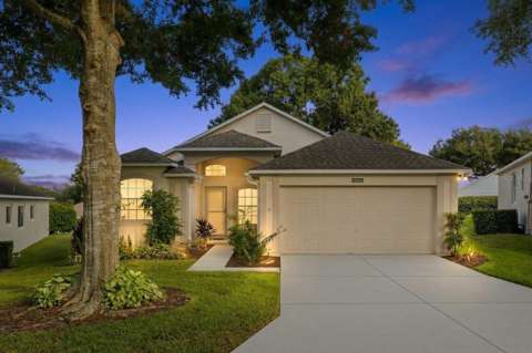 3635 Kingswood Court, golf community for sale in Clermont