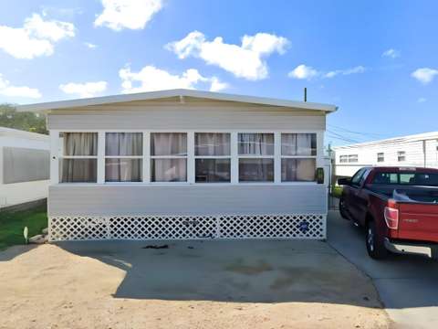 916 51St Avenue Plaza, home for sale in Bradenton 34207