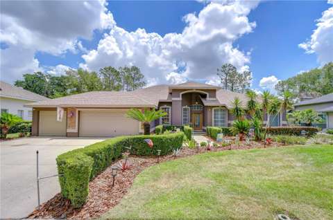 3810 Turkey Oak Drive, gated community for sale in Valrico