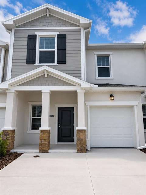 2641 Skyline Loop, starter home for sale in Kissimmee
