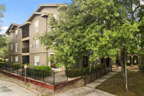 126 Vista Verdi Circle #300, starter home for sale in Lake Mary