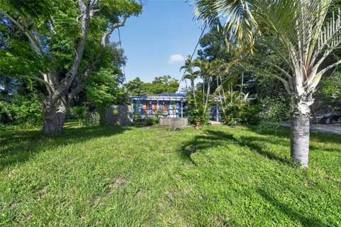 806 35Th Street, home for sale on 35Th Street