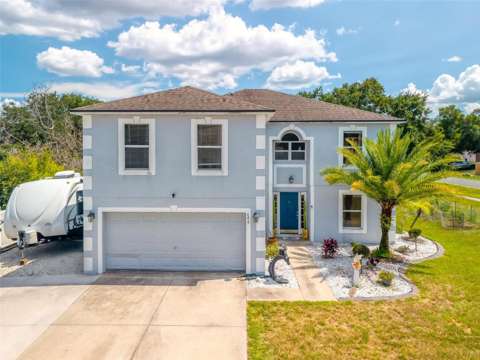 600 Briarcliff Road, pool for sale in Eustis
