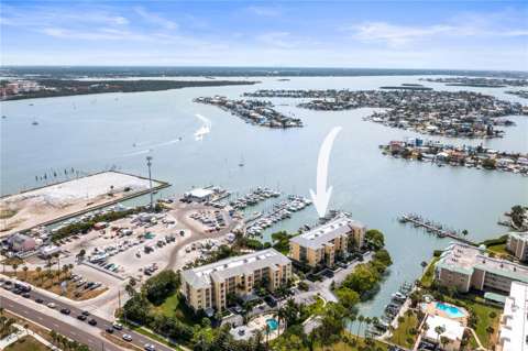 425 150Th Avenue #2303, pool for sale in Madeira Beach