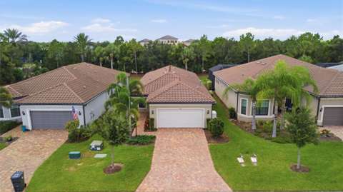 6713 Alstead Circle, home for sale in Bradenton 34202
