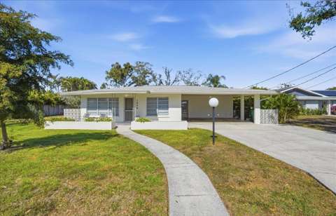 1606 4Th Street, home for sale on 4Th Street