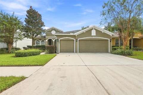 3004 Maple Shade Place, home for sale in Seffner 33584