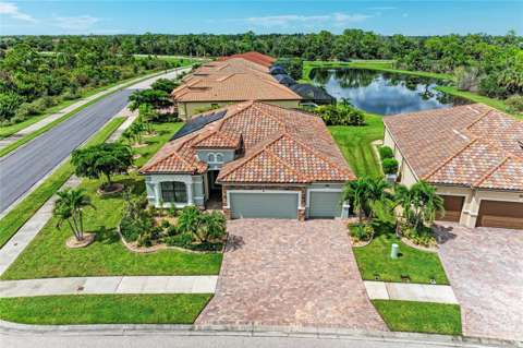 20700 Granlago Dr Drive, 4-bedroom for sale in Venice