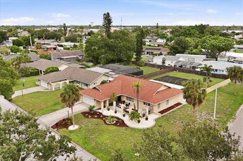 6004 9Th Avenue, home for sale in Bradenton 34209