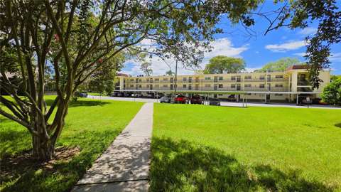 1450 Heather Ridge Boulevard #201, waterfront for sale in Dunedin