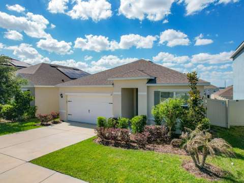 132 Sofia Lane, starter home for sale in Lake Alfred