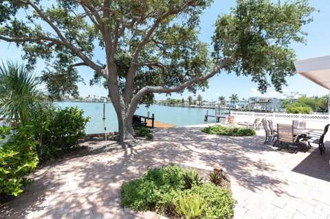 16102 4Th Street, waterfront for sale in Redington Beach