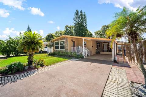 9128 Otter Pass, golf community for sale in Tampa