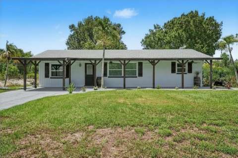 3728 Gasparilla Street, $300k–$500k for sale in St. James City