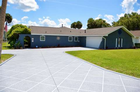 1102 N Palmetto Street, waterfront for sale in Leesburg