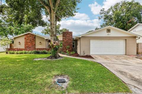 1519 Glastonberry Road, home for sale in Maitland 32751