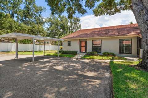 2069 Lakeview Drive, home for sale in Clearwater 33763