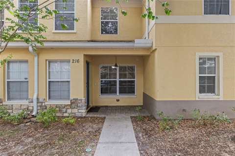 216 Dragons Fire Place, home for sale in Valrico 33594