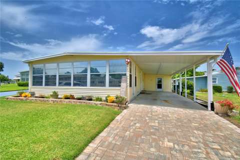 151 Holiday Lane, golf community for sale in Auburndale