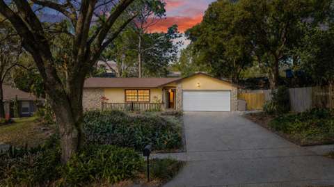 24 Bayridge Court, $300k–$500k for sale in Apopka