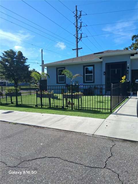 3219 E Emma Street, home for sale on E Emma Street