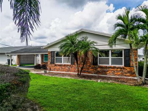 8723 Hickorywood Lane, waterfront for sale in Tampa