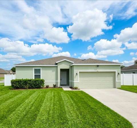 356 Camellia Court, 4-bedroom for sale in Poinciana