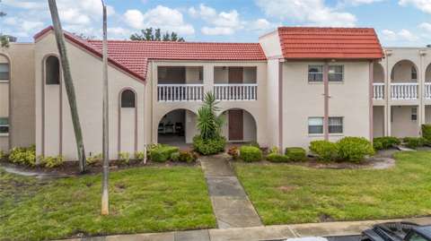 9700 Starkey Road #113, home for sale in Seminole 33777