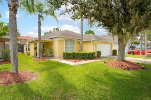 1017 Lake Berkley Dr, home for sale on Lake Berkley Drive