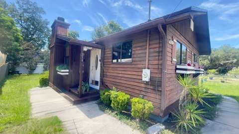 214 NE 4Th Street, home for sale in Chiefland 32626