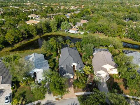 7117 Victoria Circle, home for sale on Victoria Circle