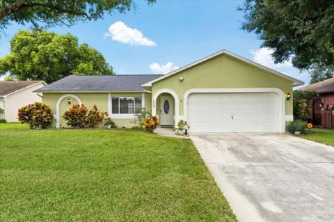 7409 Fairwood Avenue, $300k–$500k for sale in New Port Richey