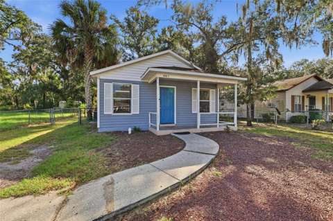 902 Talladega Street, starter home for sale in Leesburg