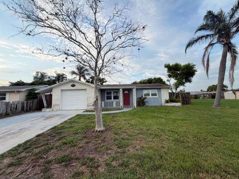 3221 Roxbury Drive, pool for sale in Holiday